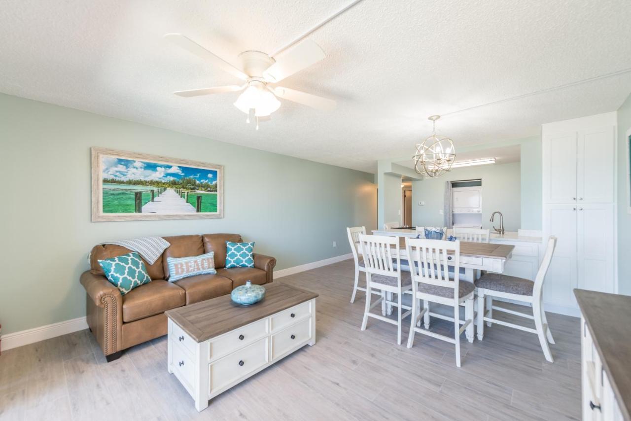 Chateau By The Sea Cocoa Beach Kamer foto