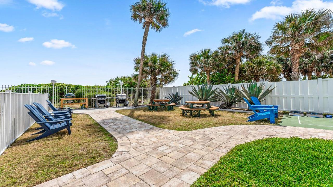 Chateau By The Sea Cocoa Beach Buitenkant foto