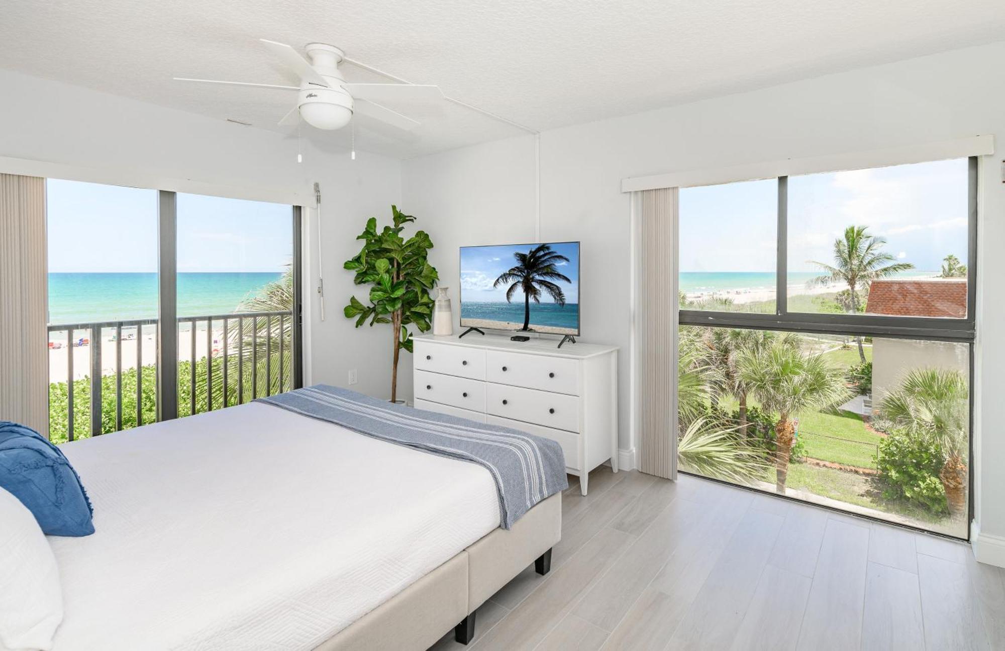 Chateau By The Sea Cocoa Beach Buitenkant foto